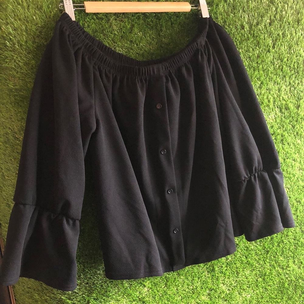 Boohoo Black top